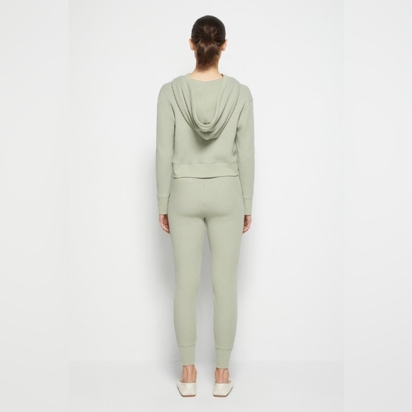 JONATHAN SIMKHAI Savannah Waffle Jogger - Picture 3 of 7